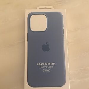 Apple iPhone 15 Pro Max case. MagSafe